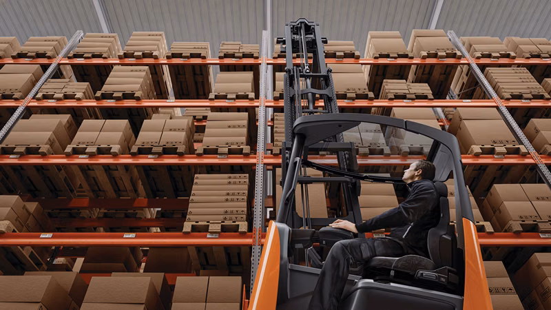 2026 Toyota Material Handling RRE160H - Image 9
