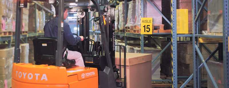 2027 Toyota Material Handling 7FBCU55 - Image 7