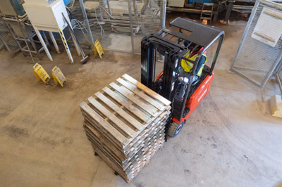2025 Manitou ME 320 US 2