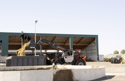 2025 Manitou MLT 850-145 V+ 10